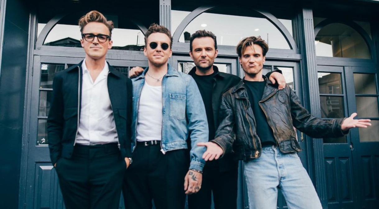 No Brasil, McFly retorna às guitarras sem deixar de lado a nostalgia: 'É incrível estar de volta'