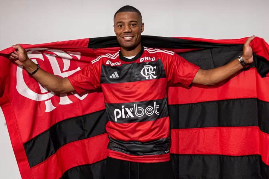 Patrocínio do Corinthians influencia em reajuste de máster do Flamengo