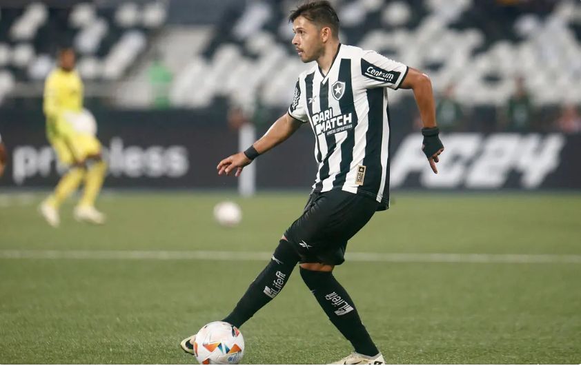 Botafogo afasta Romero e Diego Hernández por 'razões disciplinares'