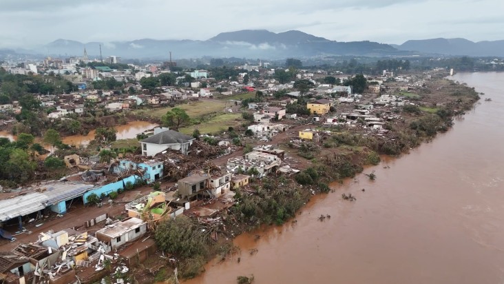 Aumenta para 148 o número de mortos na tragédia no Rio Grande do Sul