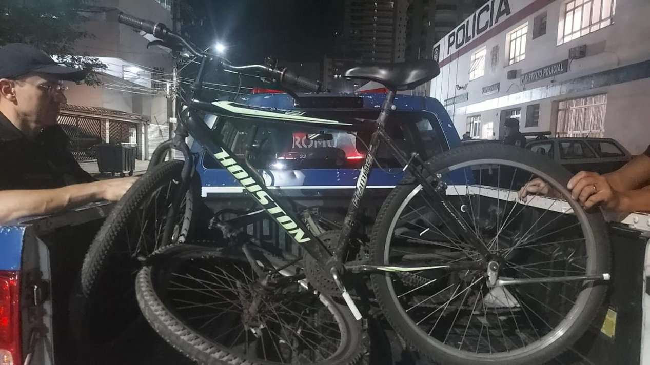 GCM prende três pessoas por furtos de bicicletas na orla de Santos