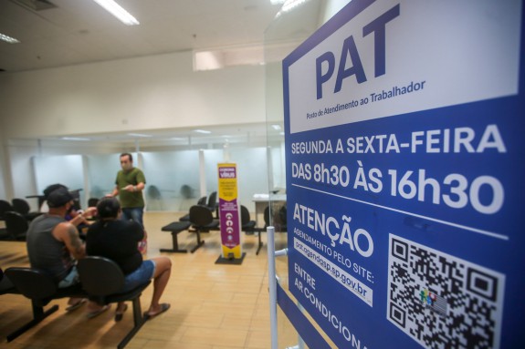 PAT de Praia Grande oferta 20 vagas de emprego; confira as oportunidades