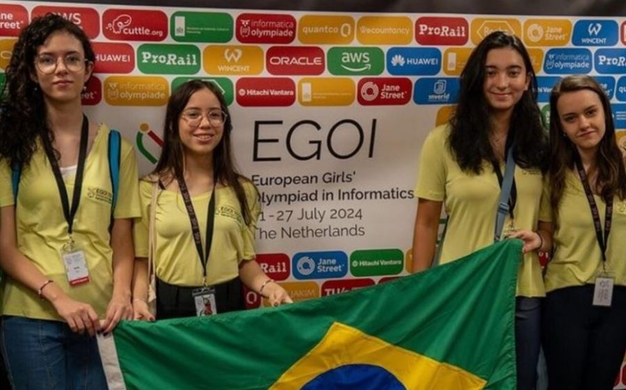 Brasil conquista ouro na Olimpíada Europeia de Informática para Garotas