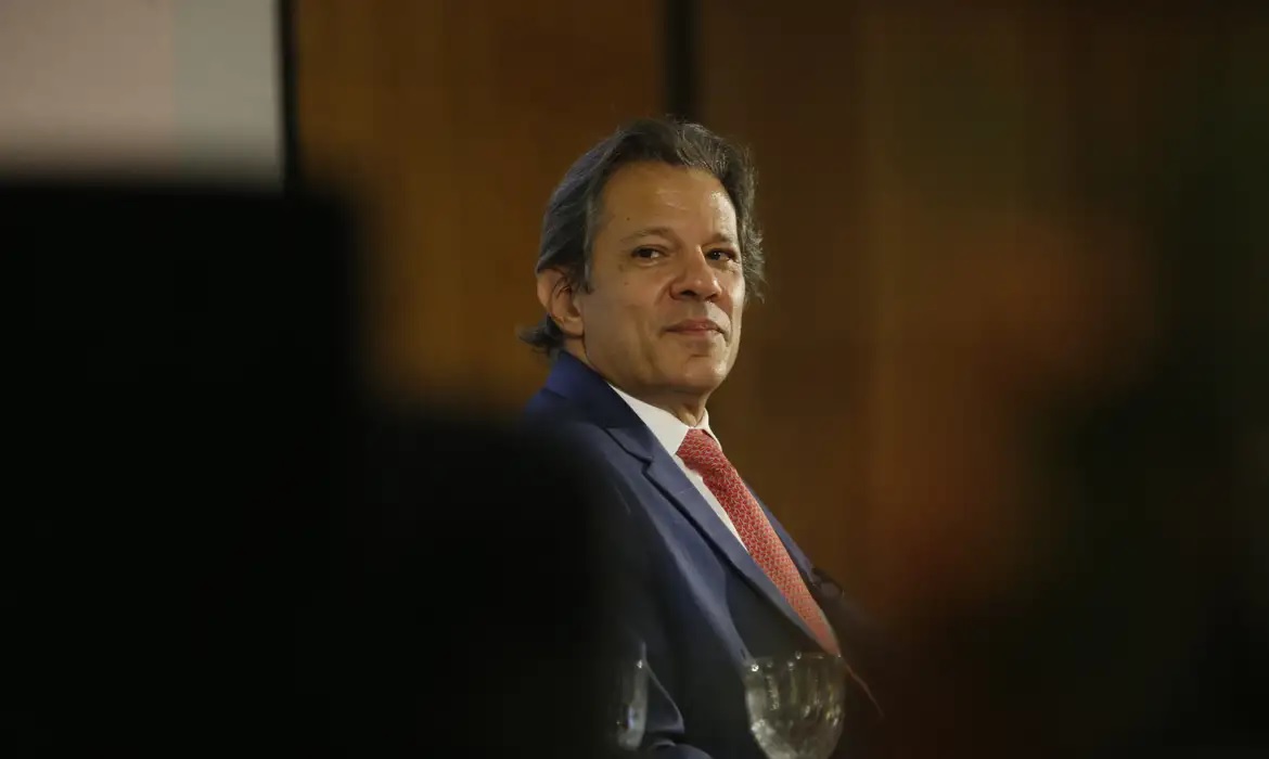 Haddad diz que descongelamento é resultado de melhor performance da economia