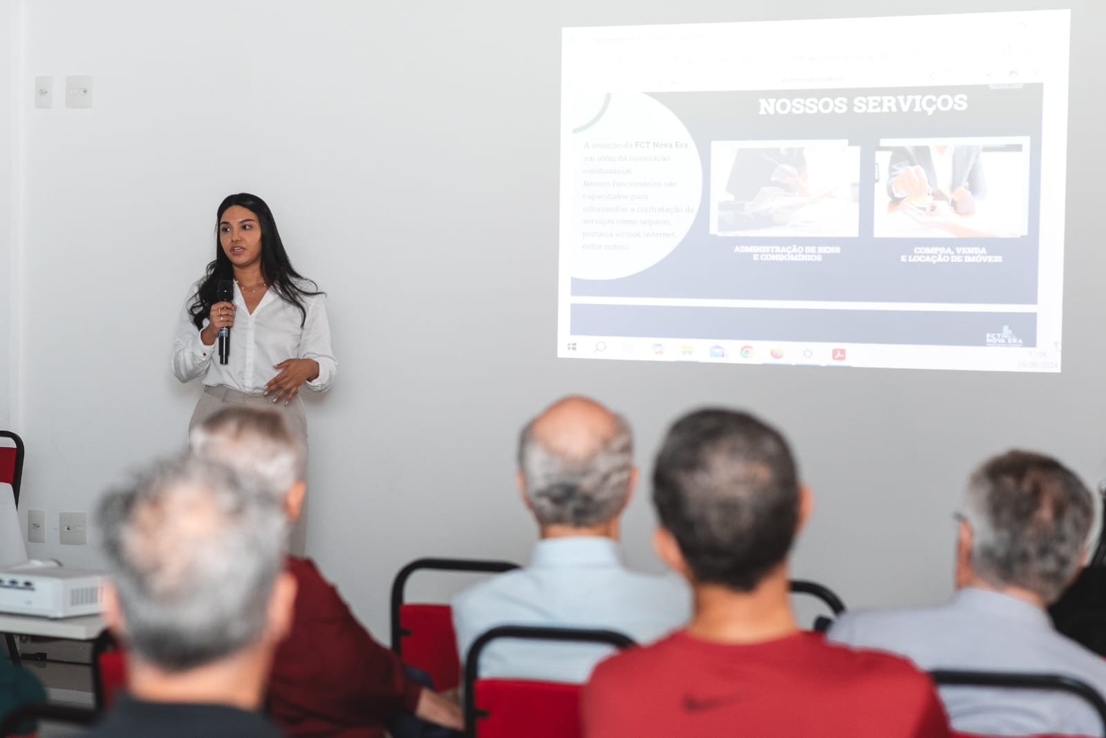 Evento em Santos, cidade mais verticalizada do Brasil, reúne síndicos e empresas do setor