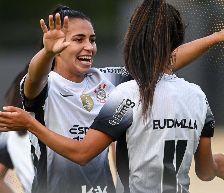 Corinthians atropela venezuelanas com super goleada na Libertadores