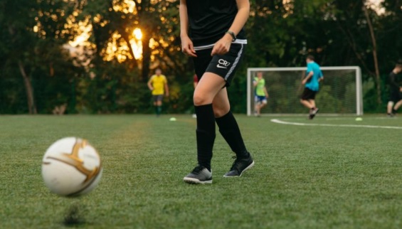 Priscila se torna a maior transferência do futebol feminino brasileiro