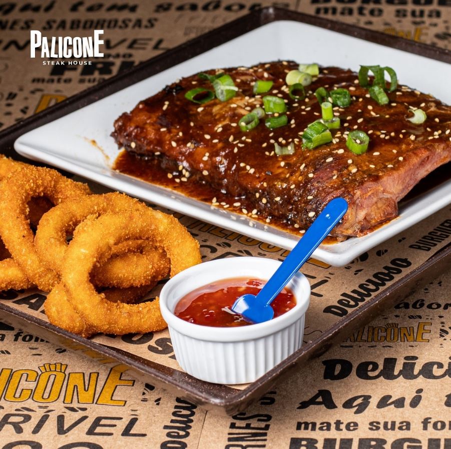 Palicone Steakhouse chega a Santos com cortes nobres e defumados