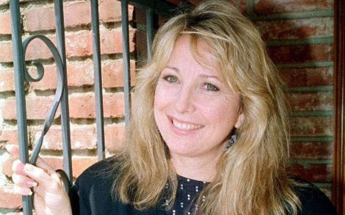 Teri Garr, atriz de 'Friends' e 'Tootsie', morre aos 79 anos em Los Angeles