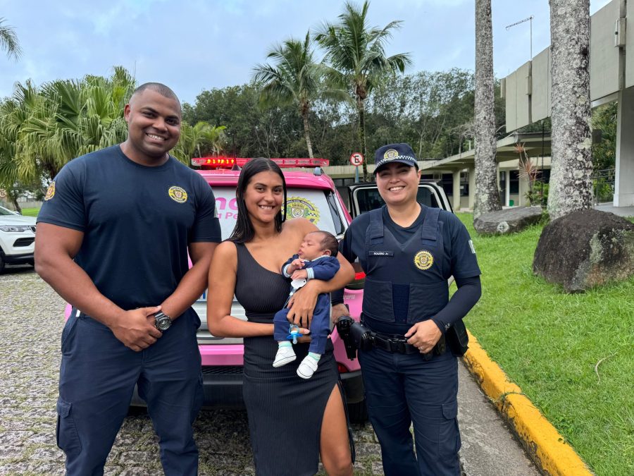 Guardas reencontram bebê de 1 mês salvo durante patrulhamento