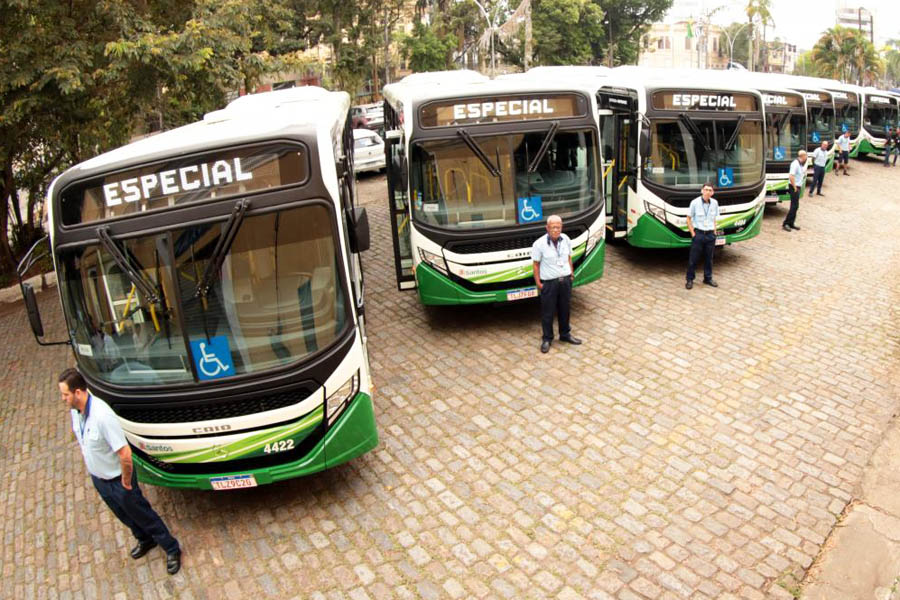 Transporte público de Santos é renovado com 32 ônibus dotados de tecnologia menos poluente