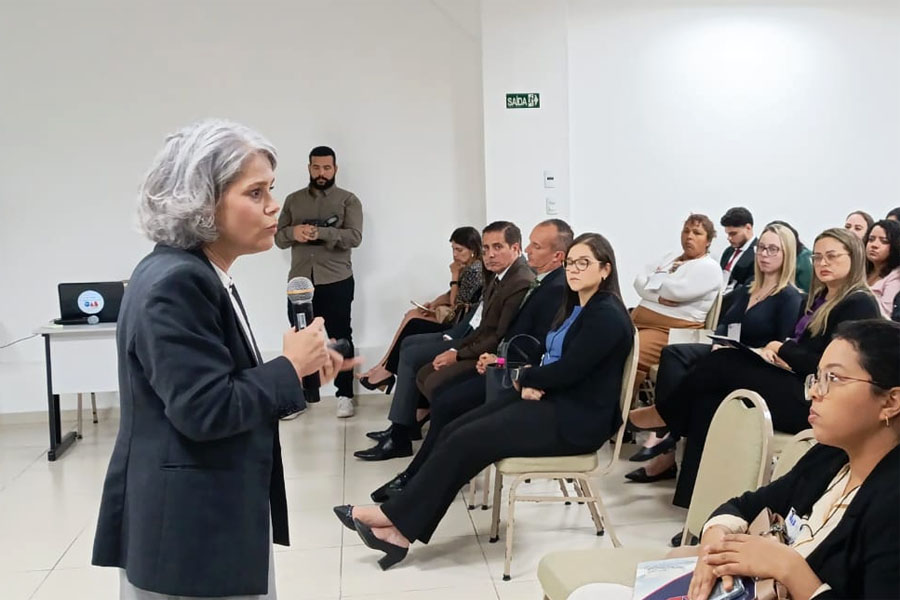 Presidente da OAB SP aborda crimes de gênero em palestra para advocacia da Baixada Santista