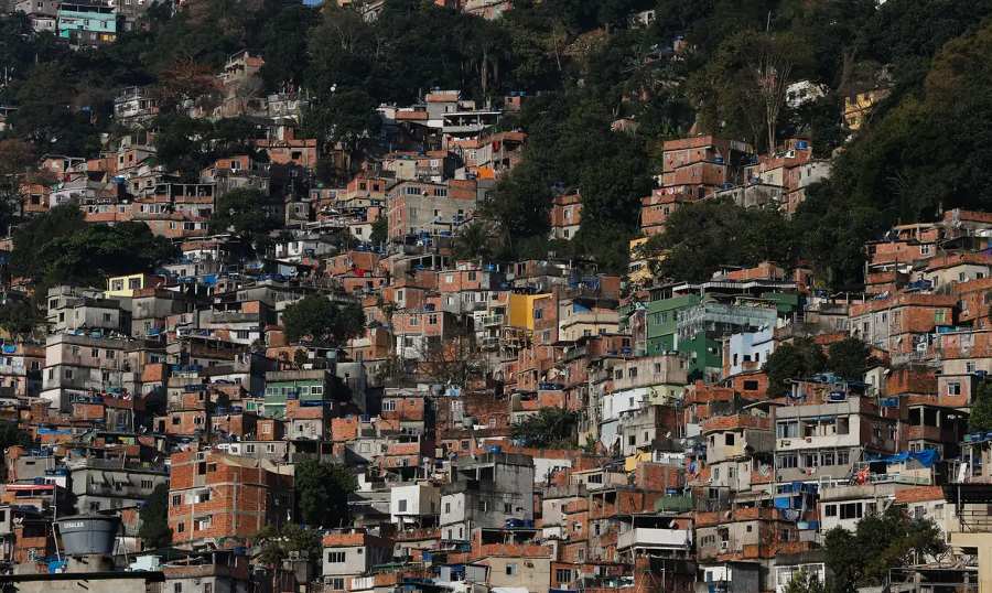 Brasil tem 16,4 milhões vivendo em favelas, diz Censo