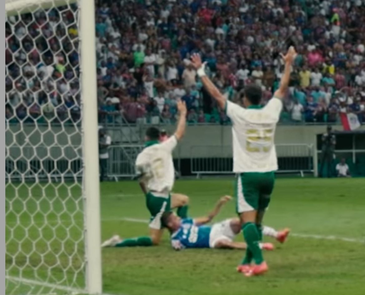 Palmeiras dobra chances de ser campeão com vitória sobre o Bahia e empate do Botafogo