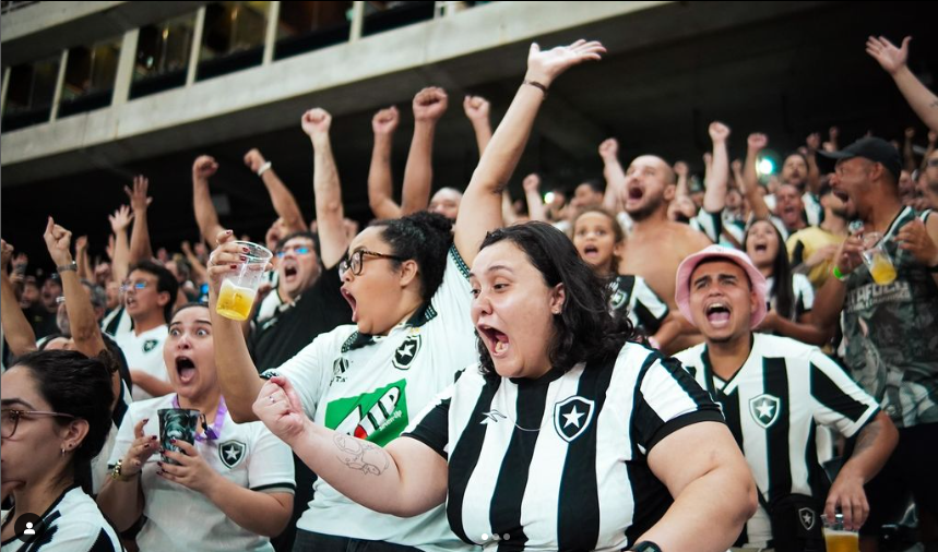 Torcida do Botafogo esgota setor exclusivo da final da Libertadores