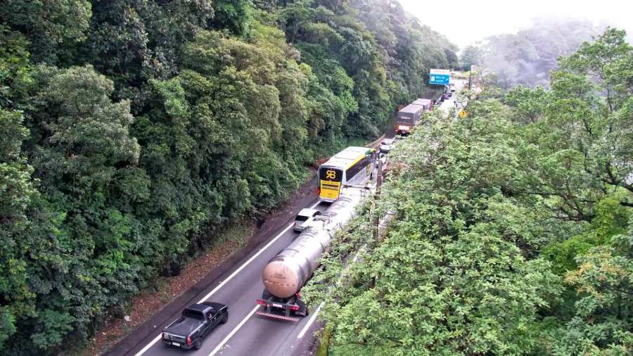 Manhã registra mais de 20 km de congestionamento no Sistema Anchieta-Imigrantes