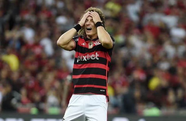 Flamengo decide não renovar com David Luiz