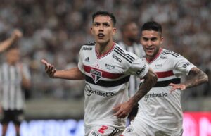 Titular em lado carente, Igor Vinícius não foi procurado para renovar com o São Paulo