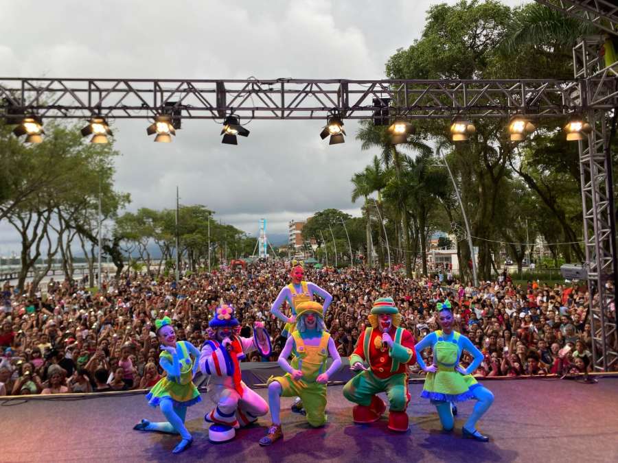 Cubatão ganha fonte interativa com show gratuito de ‘Patati Patatá’ 