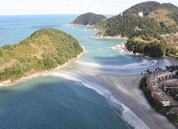 Turista chinês é baleado durante roubo de celular em trilha de Guarujá