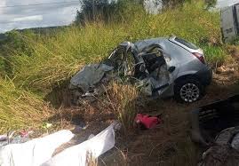 Quatro pessoas da mesma família morrem em acidente de carro na Bahia