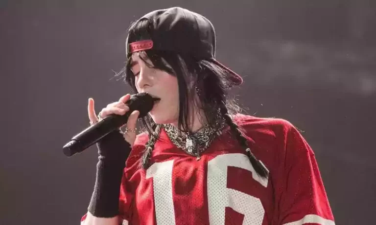 'Birds of a Feather', de Billie Eilish, foi a música mais ouvida no Spotify em 2024