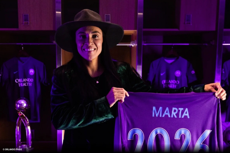 Marta renova com time dos EUA e frustra sonho do Corinthians