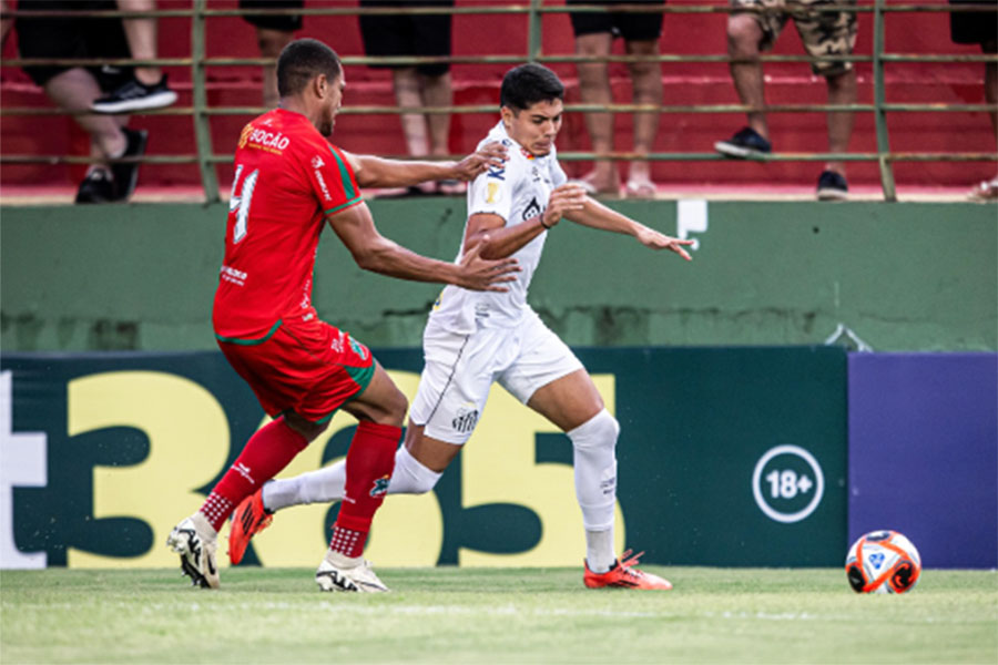 Santos decepciona na estreia de Tiquinho e é derrotado pelo Velo Clube no interior