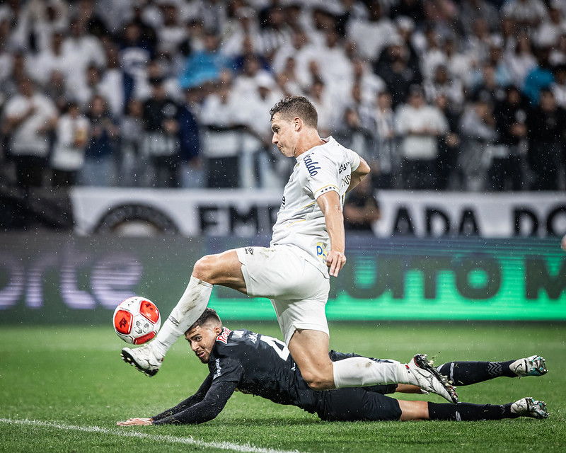 Santos e Red Bull Bragantino se enfrentam pelas quartas do Paulistão 