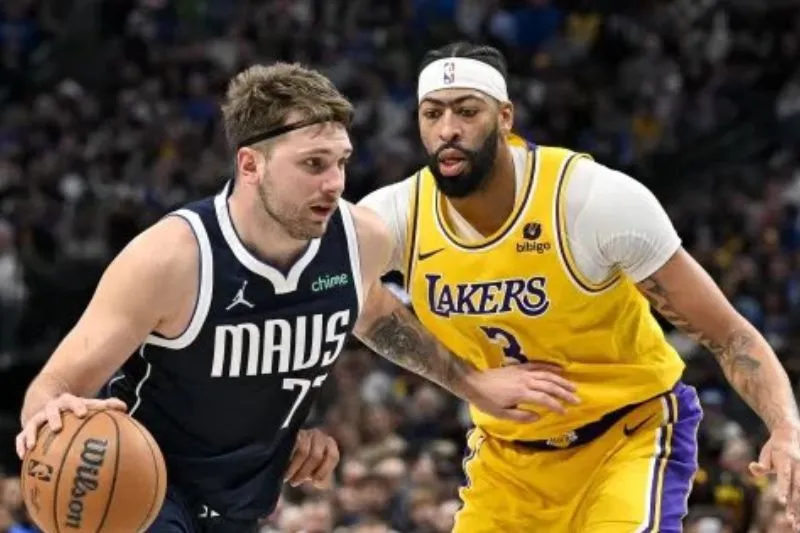 Luka Doncic jogará com LeBron no Lakers após troca com Anthony Davis