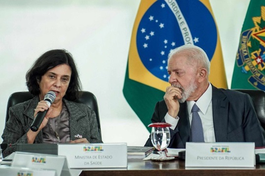 Lula demite Nísia, confirma Padilha na Saúde e dá início a reforma ministerial