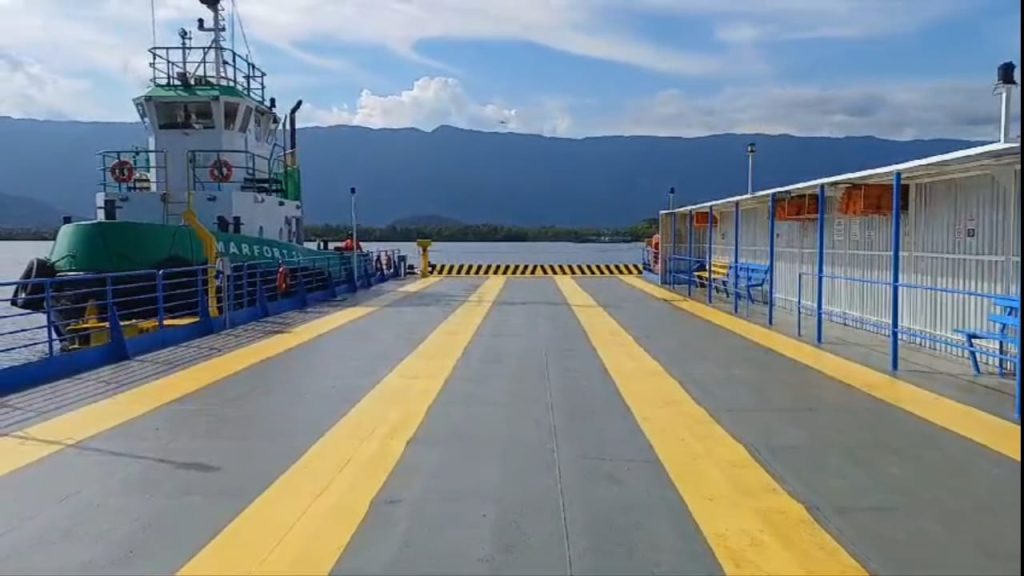 Nova balsa da travessia entre Guarujá e Bertioga é entregue