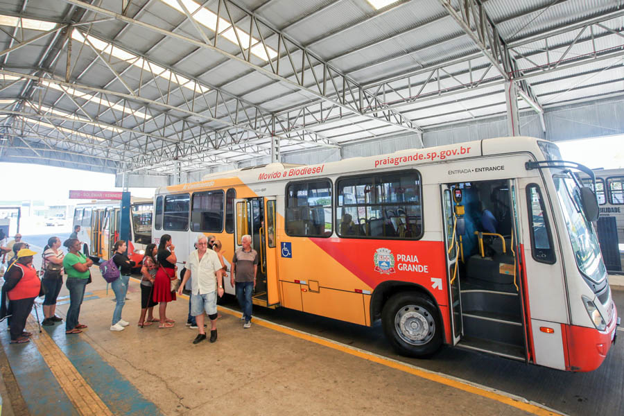 Praia Grande anuncia reajuste e tarifa dos ônibus municipais será de R$ 5,25