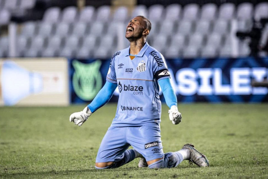 Em comum acordo, goleiro Vladimir acerta rescisão de contrato com o Santos