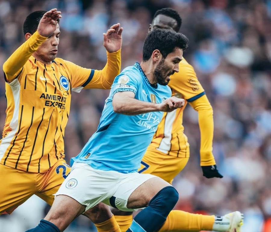 Manchester City cede empate duas vezes ao Brighton e mantém má fase