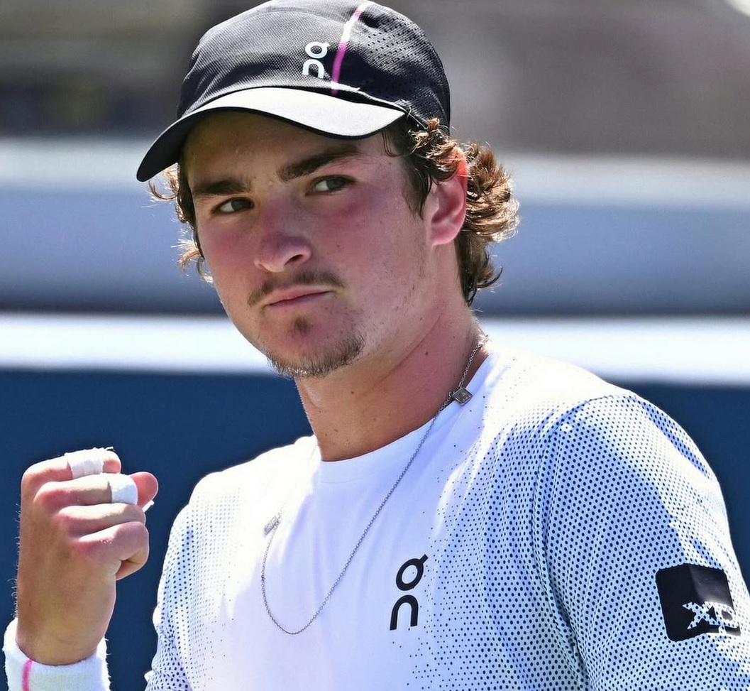 Reprodução/Instagram @joaoffosenca