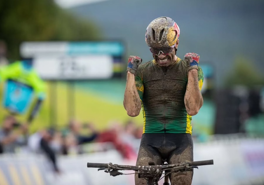 Reprodução/Instagram @avancinimtb