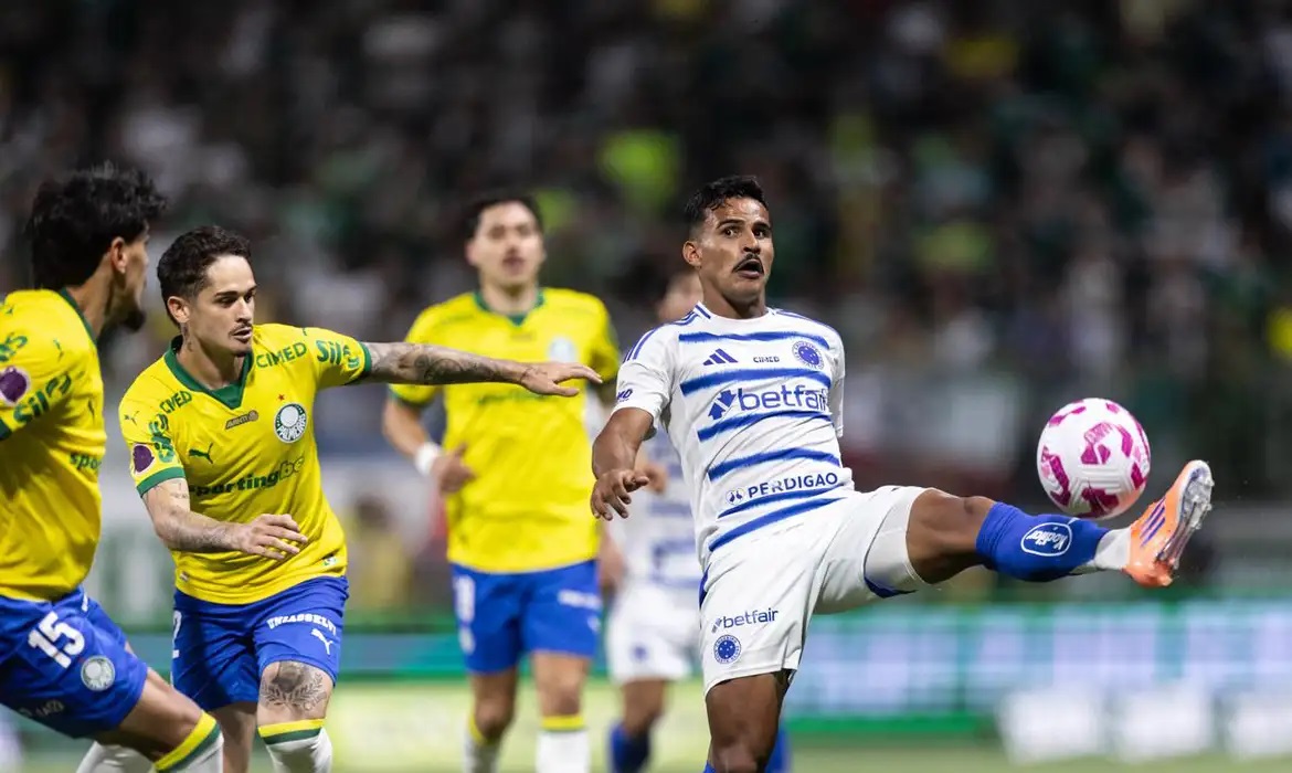  Caíque Coufal/Cruzeiro