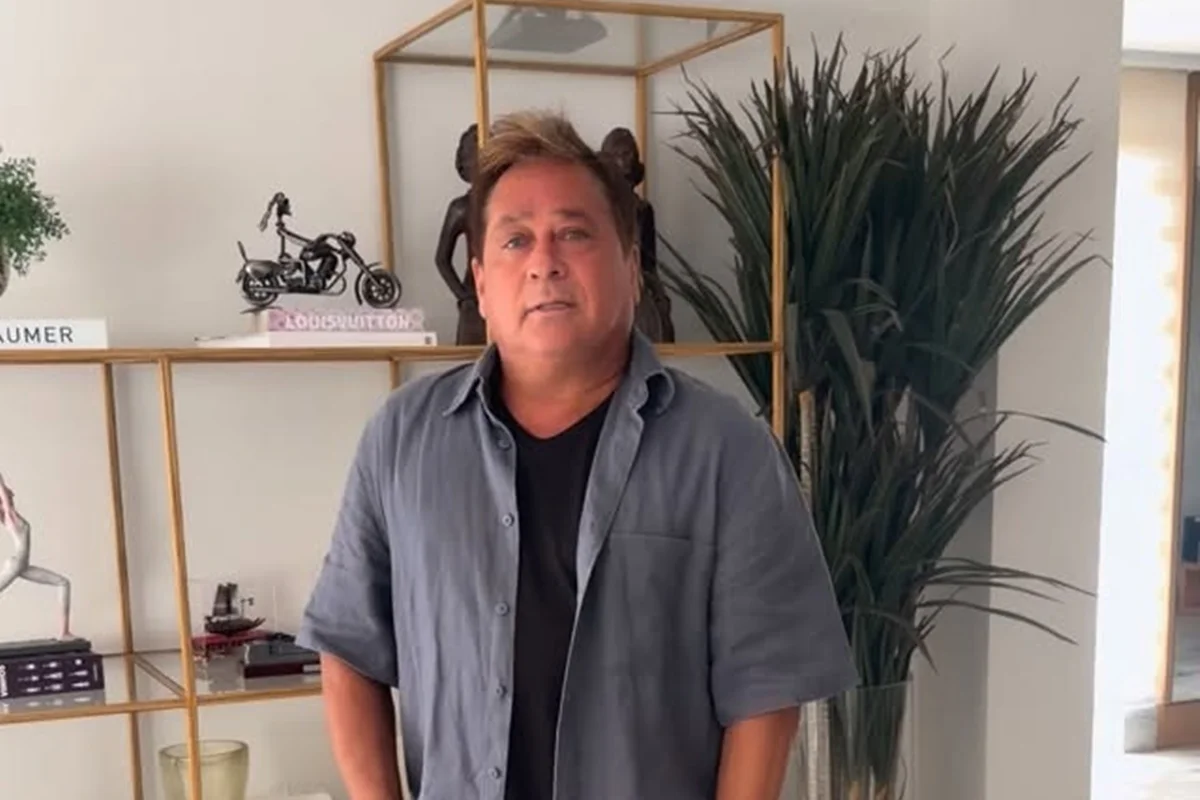 Cantor Leonardo recebe alta após internação por gastroenterite