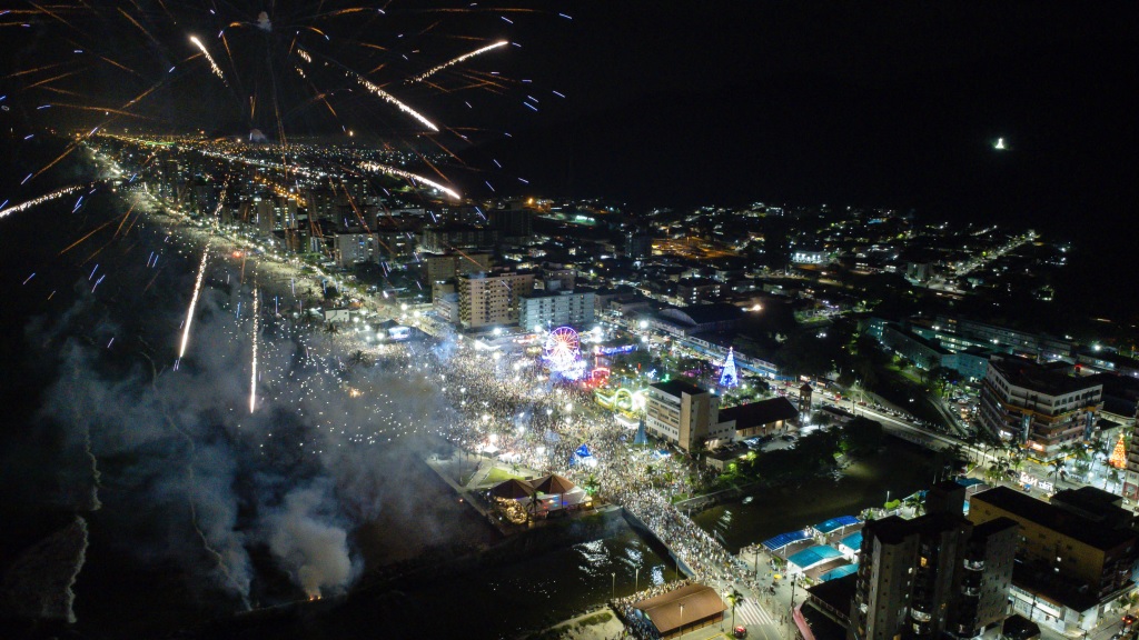 Mongaguá receberá 2026 com shows gratuitos e queima de fogos de baixo estampido