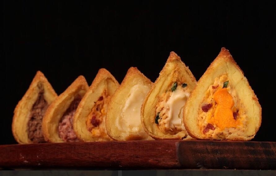 Sua Coxinha aposta em receita gourmet e inaugura primeira unidade na Baixada Santista