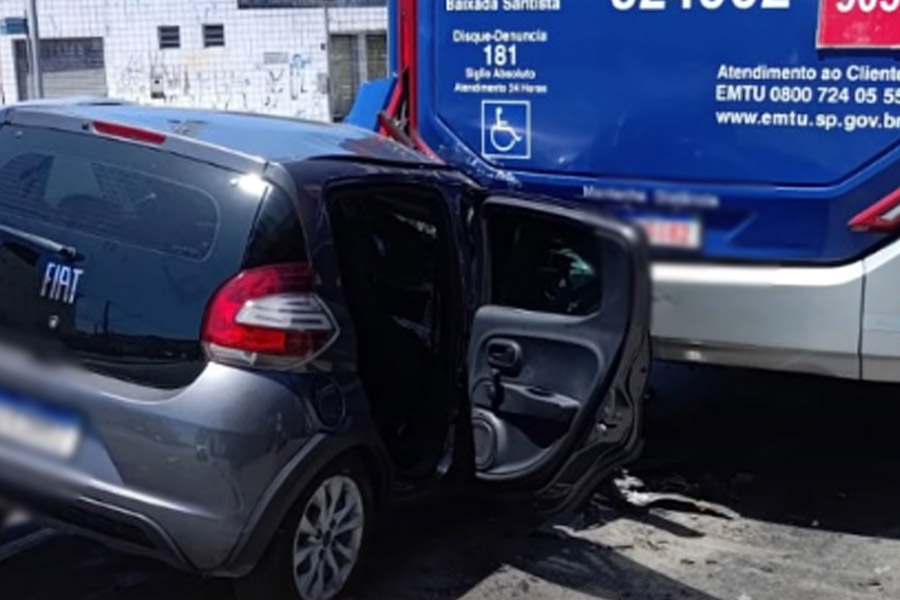 Motorista foge de briga de trânsito, mas fica ferido ao colidir com ônibus em Praia Grande