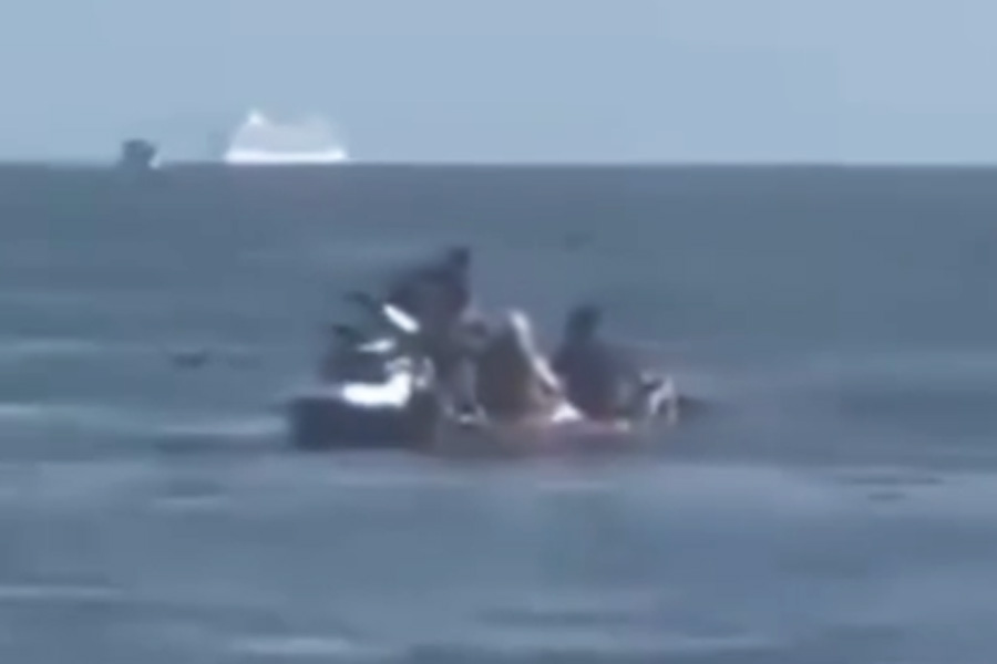 Casal de caiaque é assaltado por criminosos de jet ski em praia de São Vicente; VÍDEO