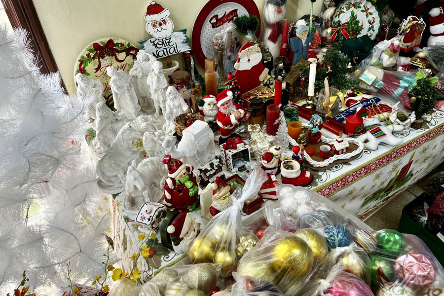 Educandário Anália Franco promove liquidação do Bazar de Natal neste sábado