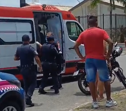 Homem é ferido a facadas após briga no trânsito em Praia Grande