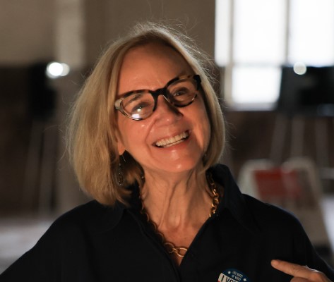 Miami elege prefeita democrata pela primeira vez em quase 30 anos