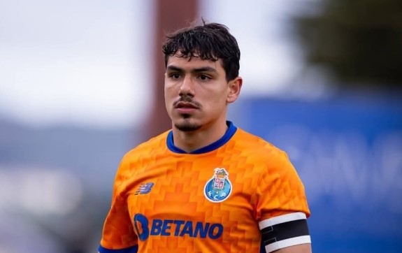 São Paulo aceita, e Porto renova empréstimo de Moreira por mais seis meses