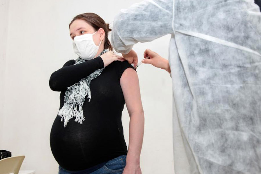 Santos começa a vacinar contra bronquiolite e pneumonia