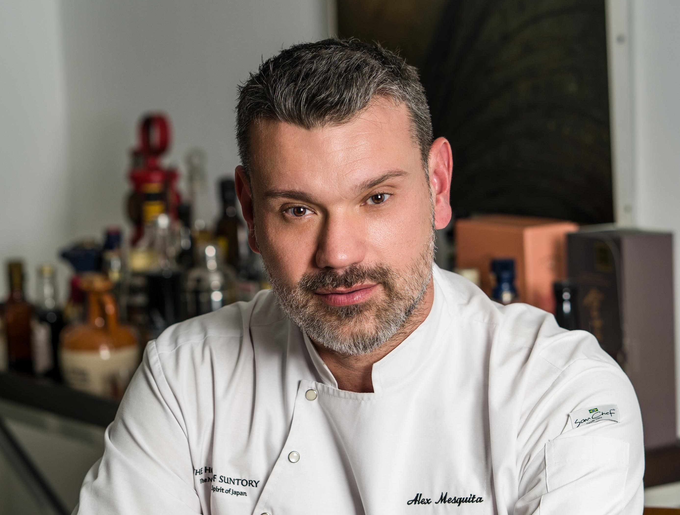 Hideout recebe Alex Mesquita para duas experiências exclusivas de coquetelaria em Santos