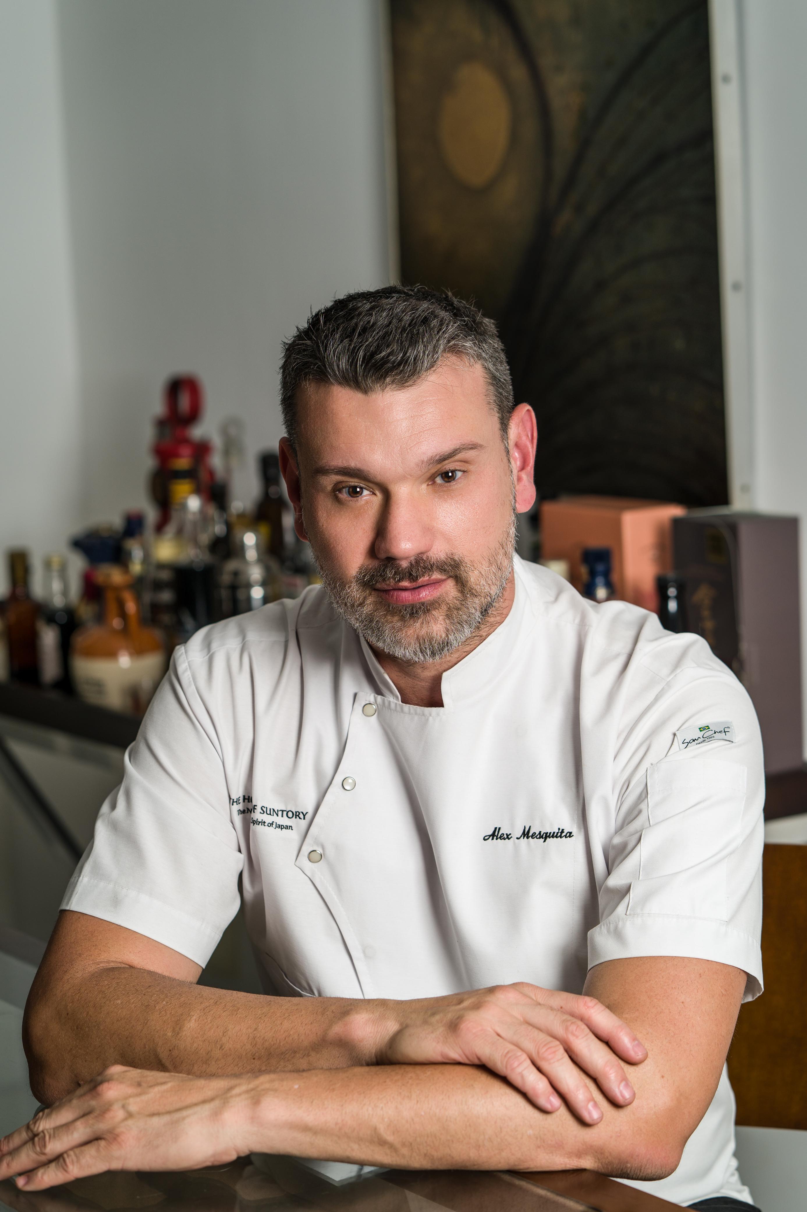 Hideout recebe Alex Mesquita para duas experiências exclusivas de coquetelaria em Santos